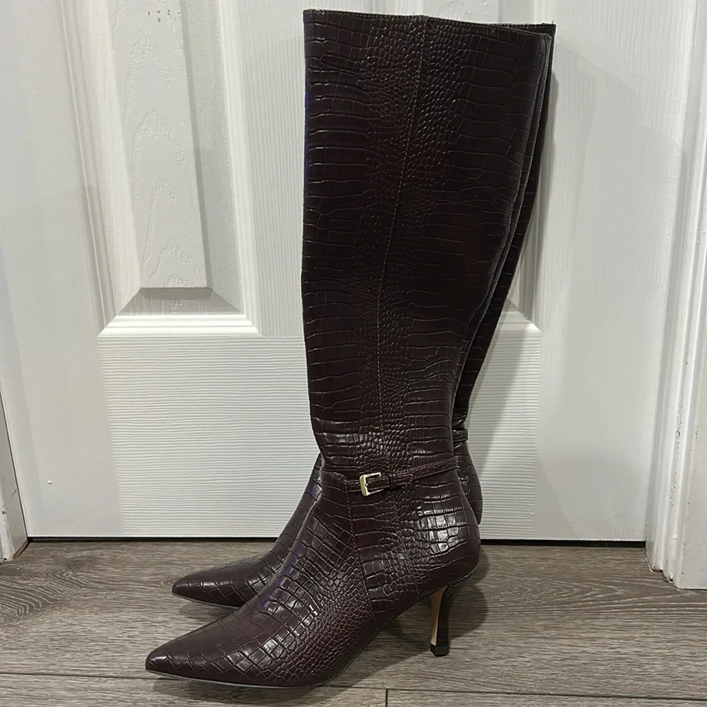 Charles by CD Arlie Croc Pointed Toe Boot - Picture 4 of 8